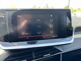 Peugeot 208 2021 1,2 allure 100 ps-thumb-19