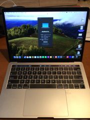 Apple Macbook Pro 13-inch 2018 , Four Thunderbolt 3 Ports