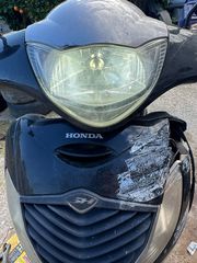 ΣΕΛΑ ΑΝΑΤΟΜΙΚΗ ΑΡΙΣΤΗ HONDA SH150i