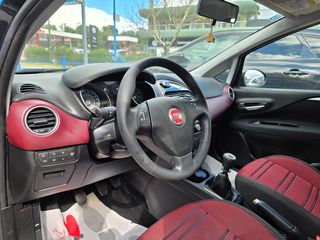 Fiat Grande Punto 2010-thumb-6