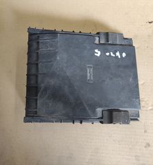 Κάλυμμα -καπάκι κουτιού ασφαλειοθήκης με κωδικό 1K0 937 132 F από Audi A3 2003-2008/ VW Golf 5 2004-2009