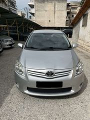 Toyota Auris '11