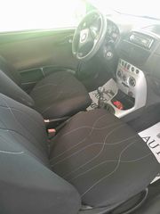 Fiat Punto 2004  1.4 16V Sporting-thumb-11