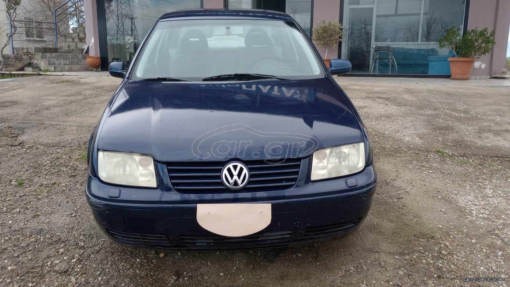 Volkswagen Bora 2001