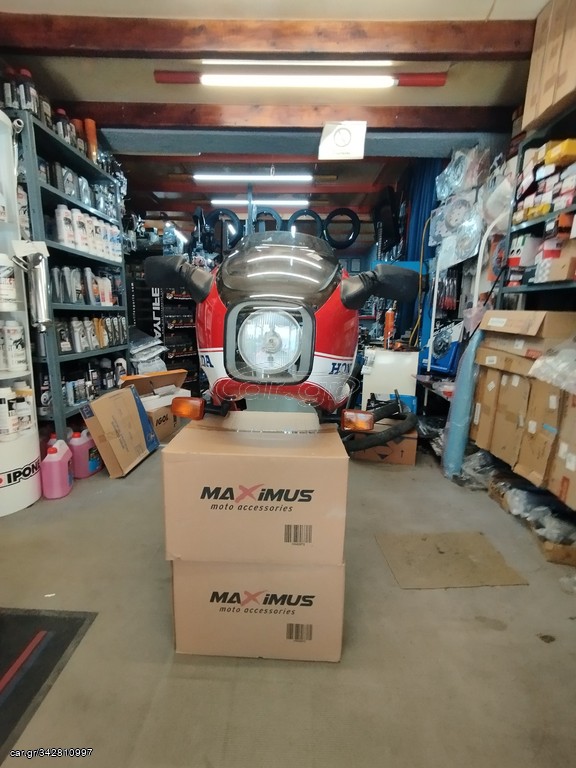 ΜΑΣΚΑ ΕΜΠΡΟΣ ΦΑΝΟΥ - ΜΟΥΤΡΟ HONDA CB900 F2 BOL'DOR 81'-82'