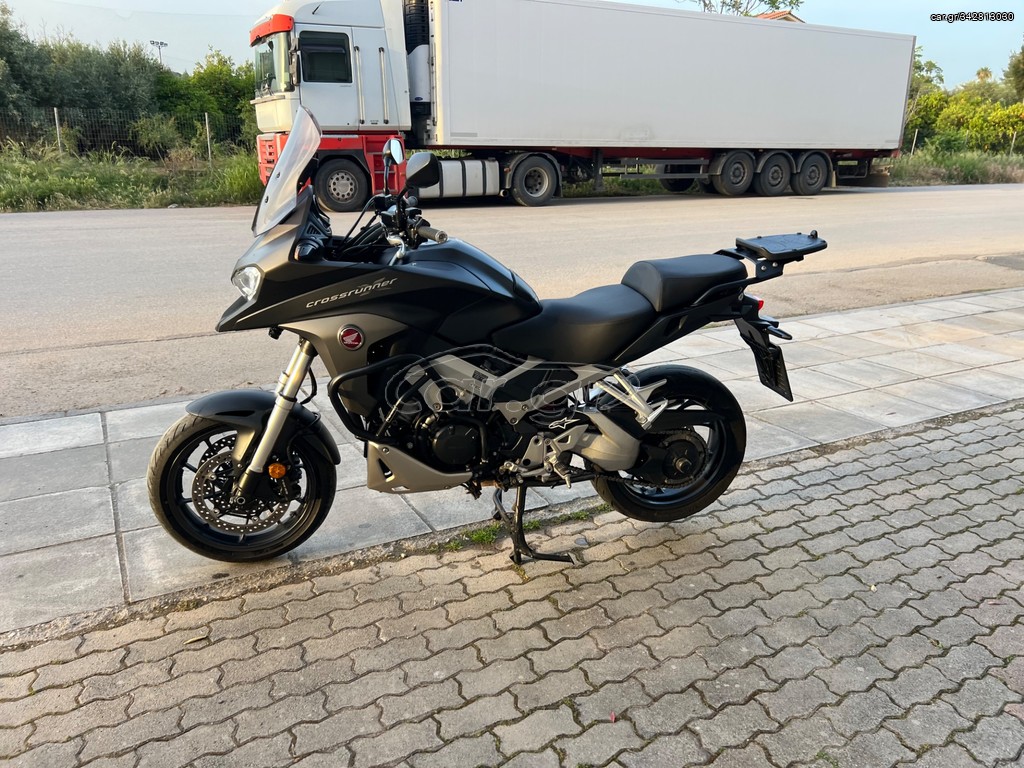 Honda Crossrunner 2019 ελληνικό πρώτο χέρι- άριστο