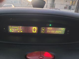 Citroen Xsara Picasso 2007 1,6 HDI DIESEL ΑΠΟ ΙΔΙΩΤΗ-thumb-8