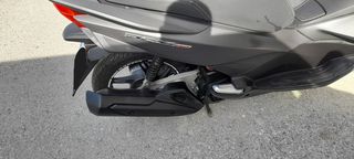 Honda PCX 150 2017-thumb-2