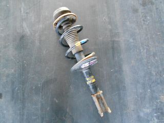 ΑΜΟΡΤΙΣΕΡ ΕΜΠΡΟΣ ΔΕΞΙΟ (R) DACIA LOGAN 2005-2012 (INT 1)