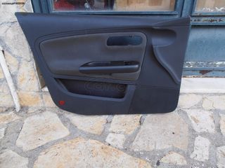 Ταπετσαρία πόρτας εμπρός αριστερή μαύρη Seat Ibiza 6L 02-08 5DR