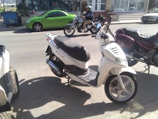 Sym HD 200i EVO '10