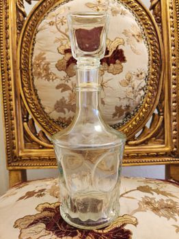 Γυάλινο μπουκάλι (δεκ. 1950) - μπότσα για τσίπουρο και για άλλα ποτά 0,5 L ρετρό, αντίκα, διακόσμηση