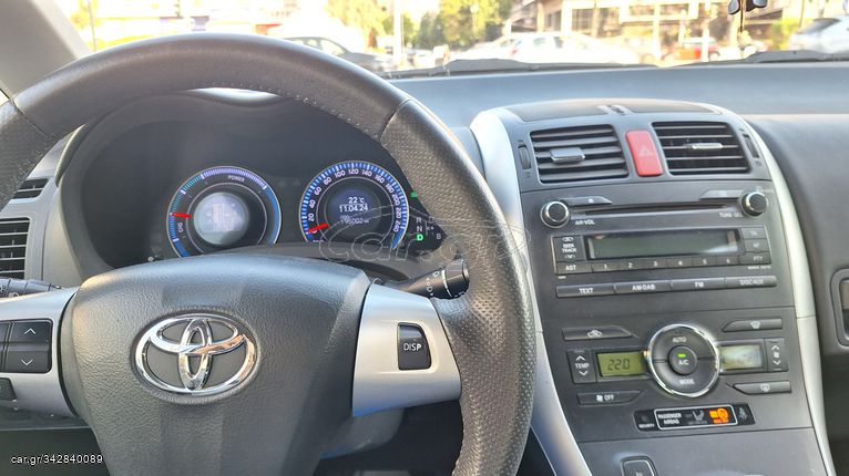 Toyota Auris '11