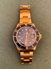Rolex 18 K Gold Submariner 16618 box papers