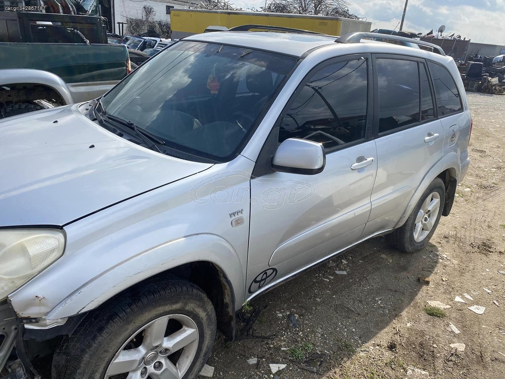 TOYOTA RAV 4