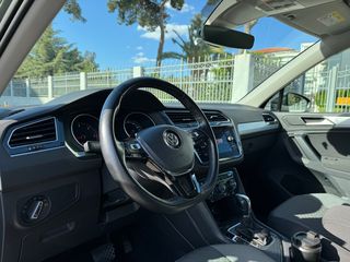 Volkswagen Tiguan '19 DSG Advance 1ο Χέρι Βιβλίο Service Αντιπροσωπείας