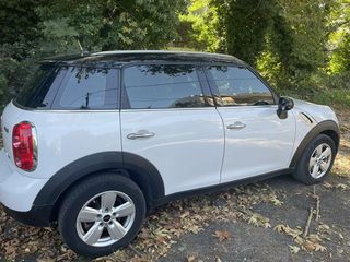 Mini Countryman 2016-thumb-5