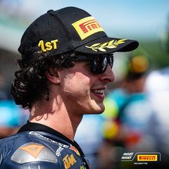 Pirelli - winners podium original cap-thumb-2