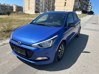 Hyundai i 20 '18 1.2 blue YES GOLD bookser full