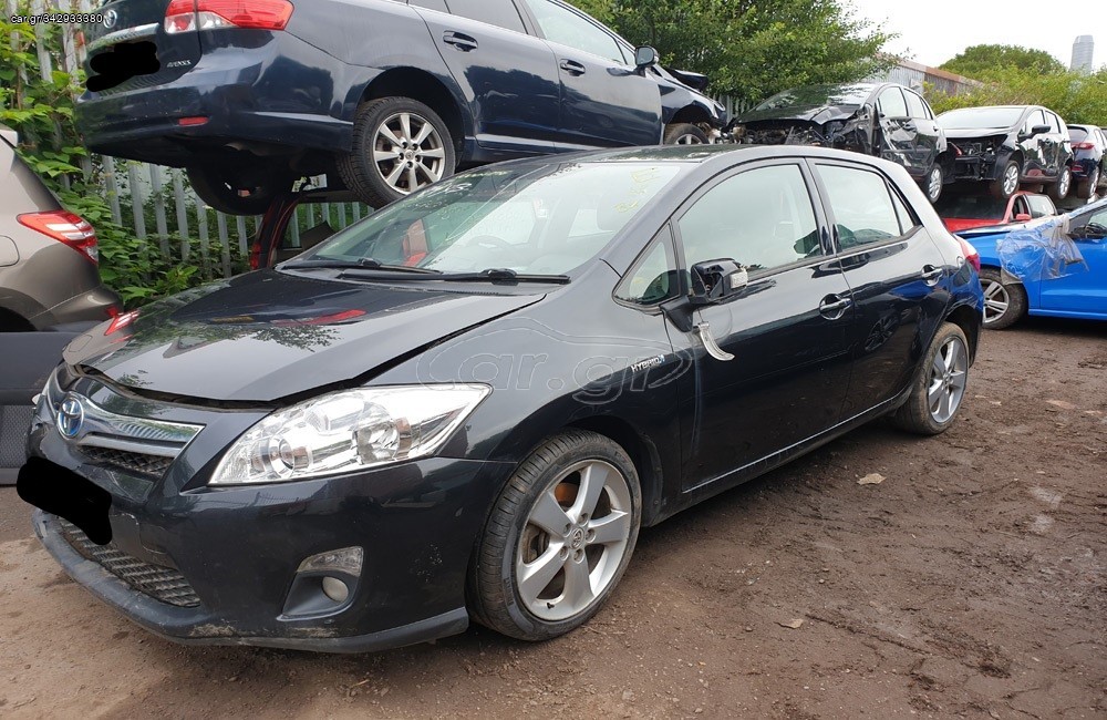 TOYOTA  AURIS  2006–2012