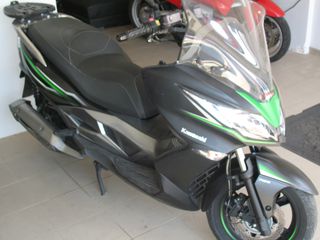 Kawasaki J125 2016-thumb-1