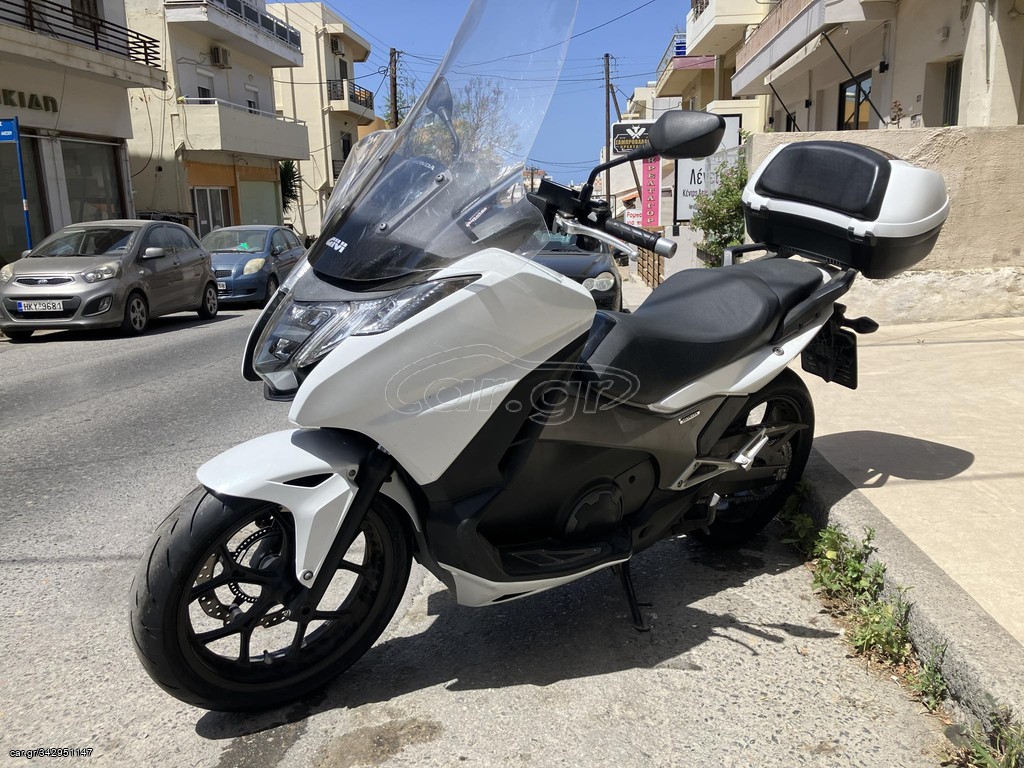 Honda Integra 750 2016 HONDA NC750D