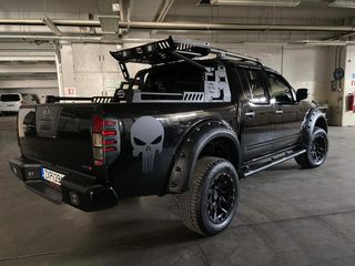 Nissan Navara 2015-thumb-1