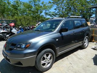 Mitsubishi Outlander 2003  2.0 Sport 4WD-thumb-2