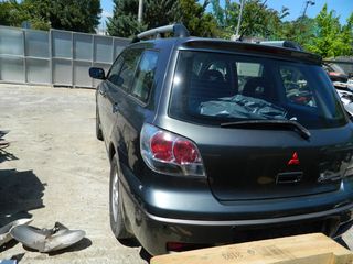 Mitsubishi Outlander 2003  2.0 Sport 4WD-thumb-4