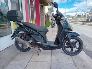 SYM SYMPHONY 150 SR  ΟΛΟΚΛΗΡΗ ΜΟΤΟΣΥΚΛΕΤΑ ΓΙΑ ΑΝΤΑΛΛΑΚΤΙΚΑ ΚΟΜΜΑΤΙ-ΚΟΜΜΑΤΙ