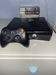 Xbox 360 S 250gb με 10 παιχνιδια