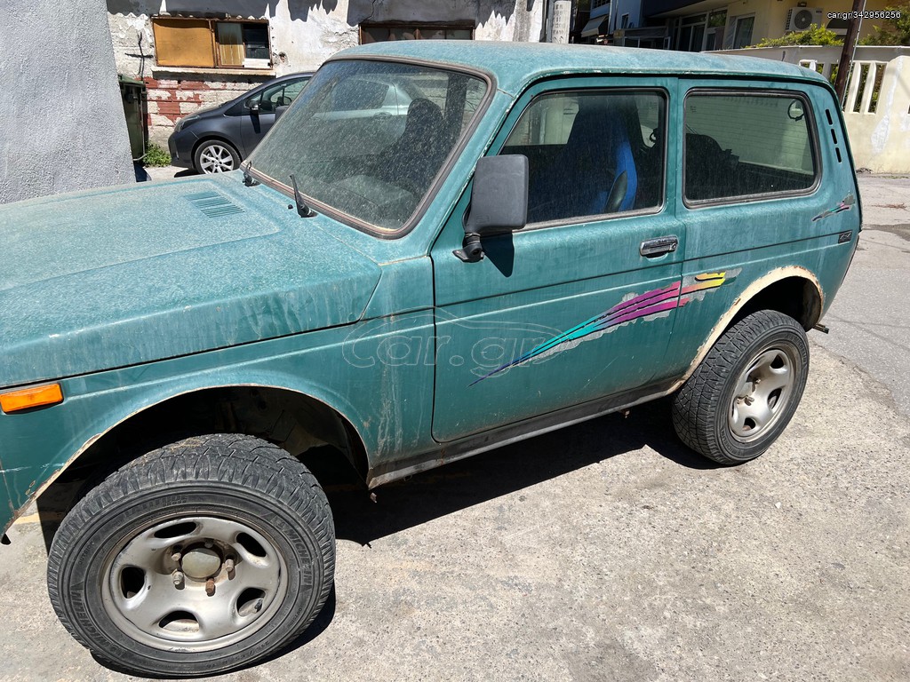 ΠΩΛΕΙΤΑΙ LADA NIVA 2006 ΓΙΑ ΑΝΤΑΛΛΑΚΤΙΚΑ ΚΟΜΜΑΤΙ-ΚΟΜΜΑΤΙ