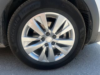 ΠΩΛΟΥΝΤΑΙ ΖΑΝΤΕΣ ΓΝΗΣΙΕΣ PEUGEOT 5x108 7x17” ΜΑΖΙ ΜΕ ΚΑΙΝΟΥΡΙΑ ΕΛΑΣΤΙΚΑ MICHELIN 215/65R17 DOT4123-thumb-1
