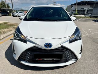 Toyota Yaris '19  1.5 Hybrid Y20 Club ΙΔΙΩΤΗΣ ΘΕΡΜΑΙΝΟΜΕΝΑ