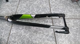 ΠΙΡΟΥΝΙ ΜΕ ΤΙΜΟΝΙ ΚΟΥΡΣΑΣ CANNONDALE SYNAPSE 700" ΑΛΟΥΜΙΝΙΟΥ -thumb-2