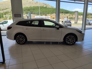 Toyota Corolla 2026 TOURING SPORTS 1.8 140HP STYLE-thumb-3