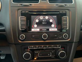 Volkswagen Golf 2010 1,6 TDI (από 86,70€/ μήνα)-thumb-22
