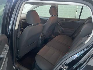 Volkswagen Golf 2010 1,6 TDI (από 86,70€/ μήνα)-thumb-28