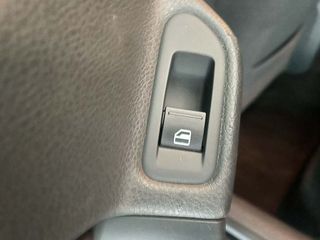 Volkswagen Golf 2010 1,6 TDI (από 86,70€/ μήνα)-thumb-29