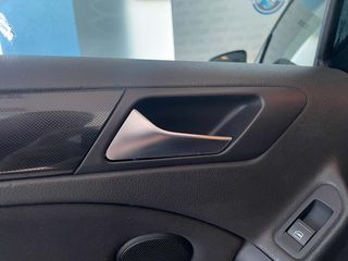 Volkswagen Golf 2010 1,6 TDI (από 86,70€/ μήνα)-thumb-30