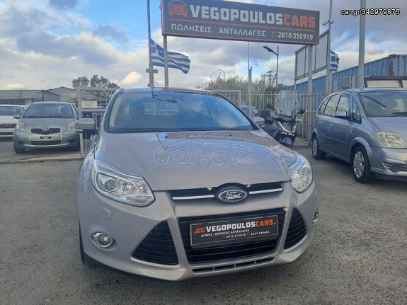 Ford Focus '12 1.0 TITANIUM 