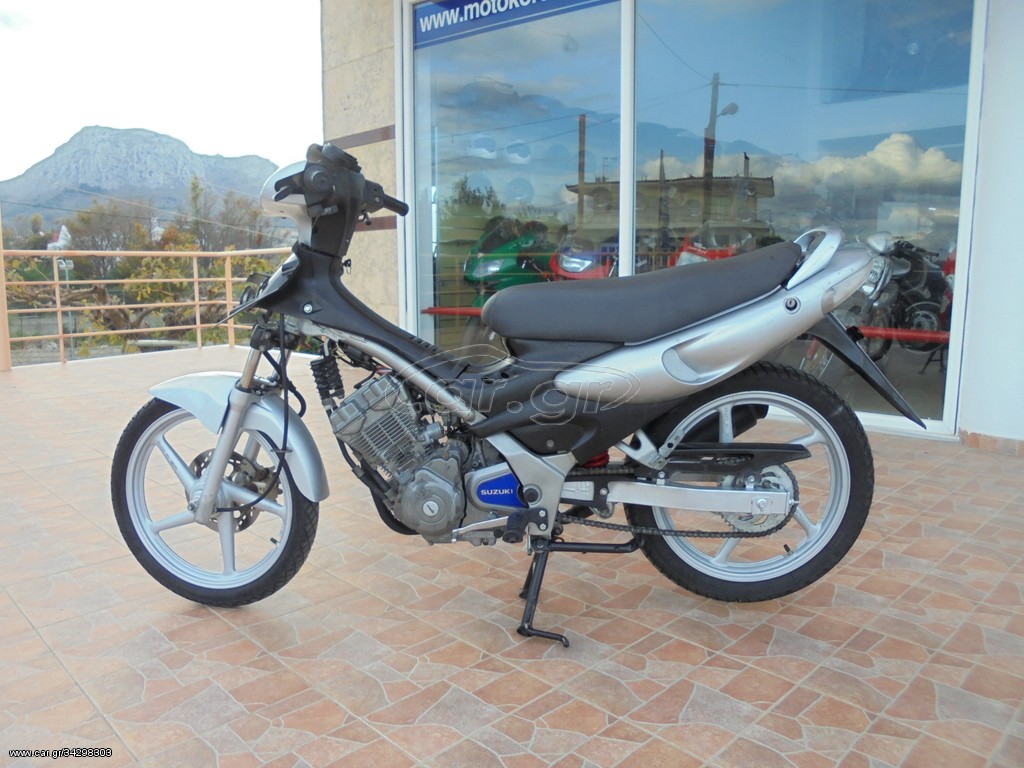 Suzuki 2002