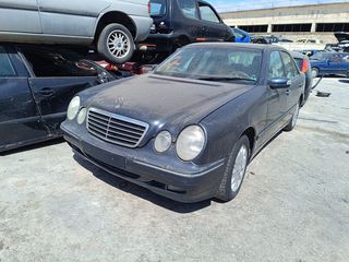 Mercedes E200  WDB210 COMPRESSOR 