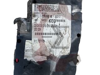 Ασφαλειοθήκη Ford Focus 9M5T14A067CA-thumb-1