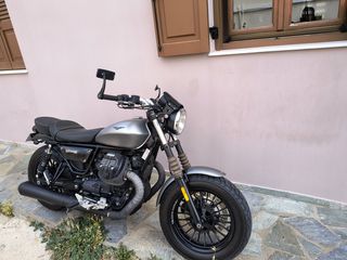 Moto Guzzi V9 '17