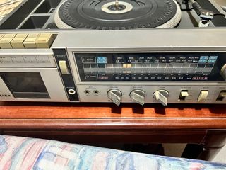 SILVER πικαπ/κασετόφωνο/ραδιόφωνο/ηχεία του '70