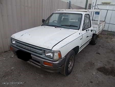 TOYOTA  HILUX    1988–1997
