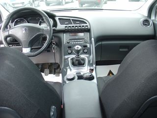 Peugeot 3008 2010 1.6 βενζινη 150ps PREMIUM-thumb-18