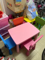 Παιδικό τραπέζι με 4 καρέκλες (MAMMUT Ικεα)