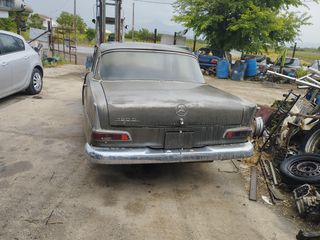 Mercedes-Benz 190 1968-thumb-3